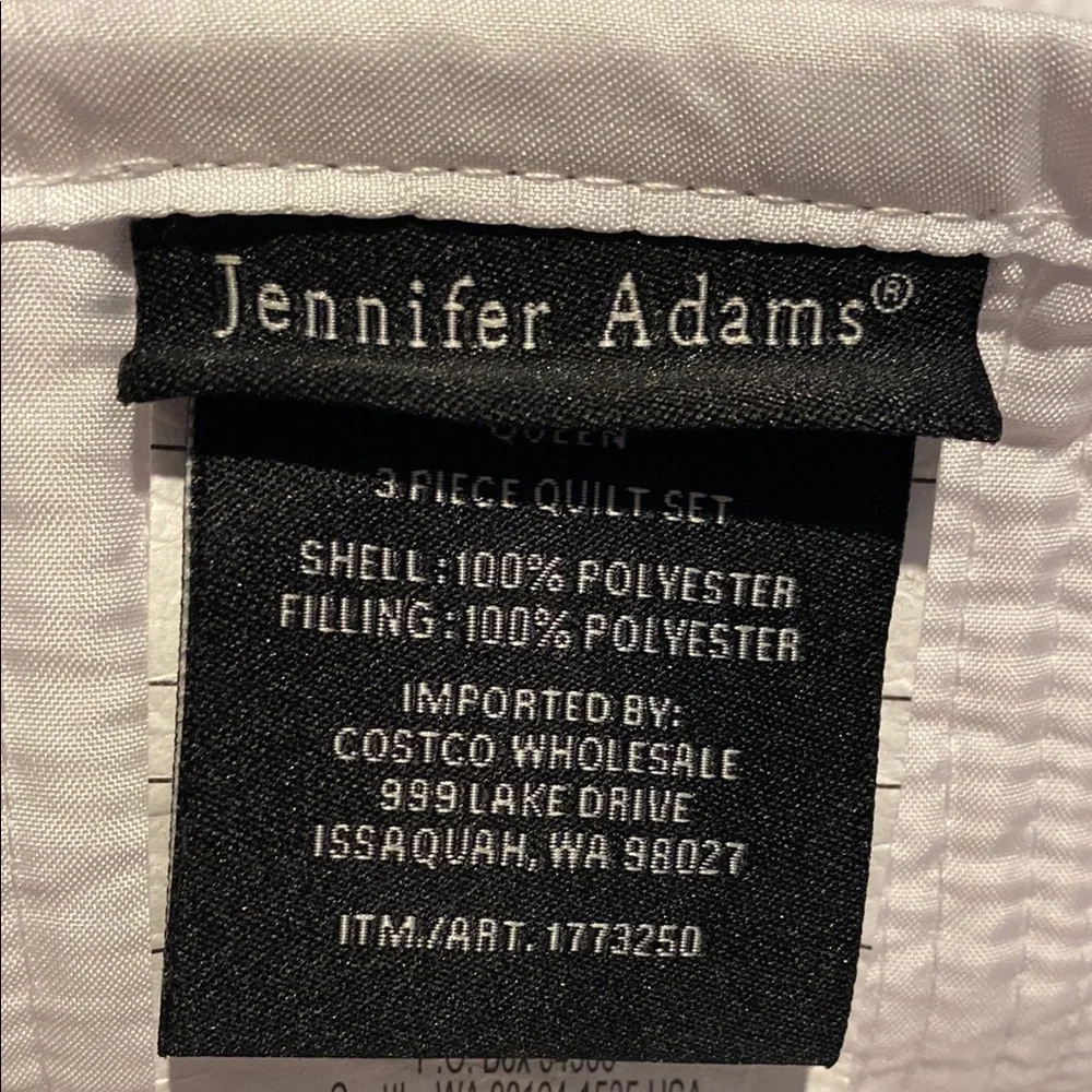 Elegant White Comforter Set